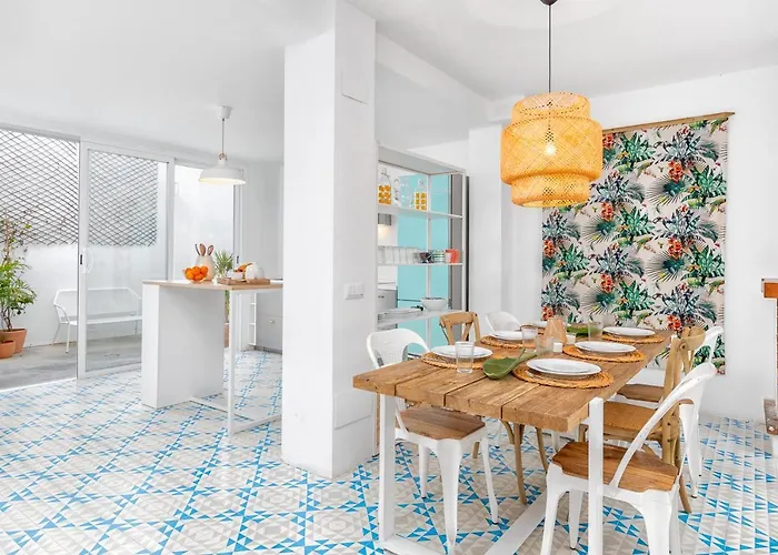 Chuita House In By Solaga Homes Appartement *